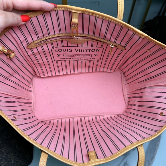 Louis Vuitton Jungle Dot Neverfull MM - Picture 8 of 16